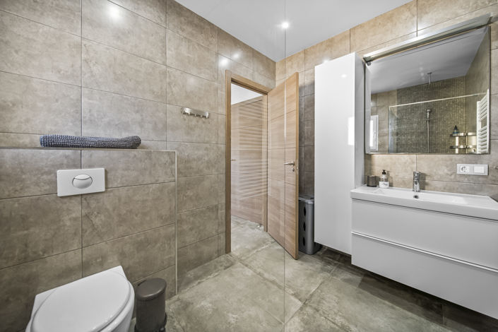 Image No.14-6 Bed Villa for sale