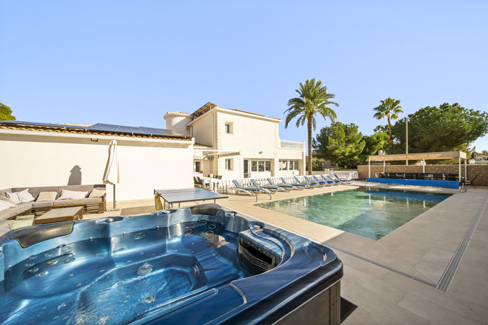 Image No.31-6 Bed Villa for sale