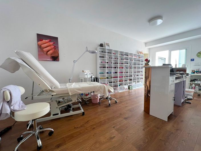 Image No.25-6 Bed Villa for sale