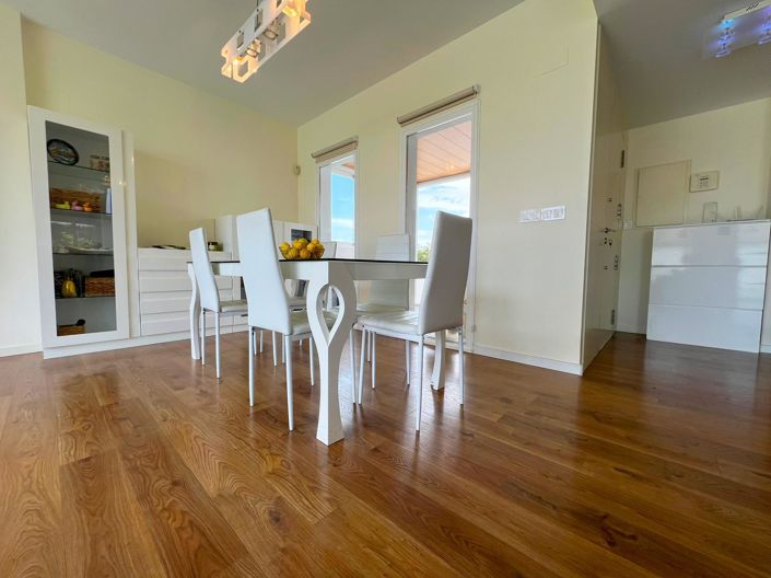 Image No.7-6 Bed Villa for sale