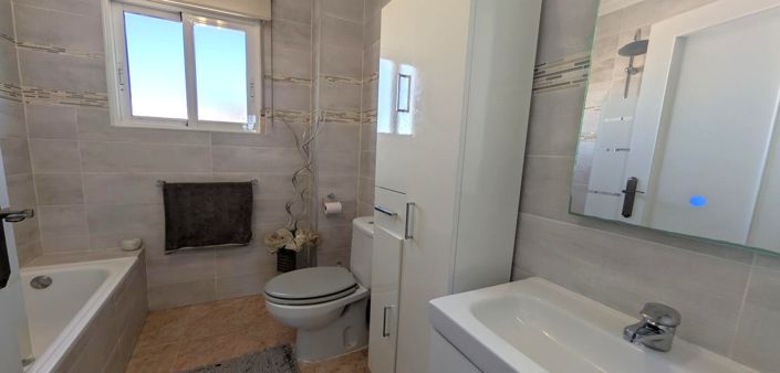 Image No.24-4 Bed Villa for sale