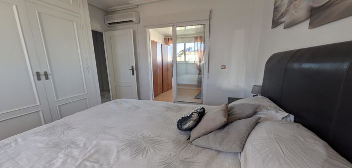 Image No.30-4 Bed Villa for sale