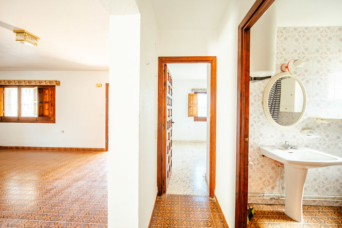 Image No.13-4 Bed Villa for sale