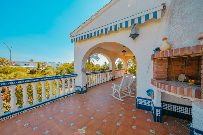 Image No.28-4 Bed Villa for sale