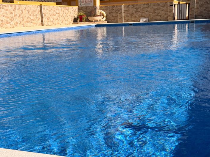 Image No.31-3 Bed Townhouse for sale