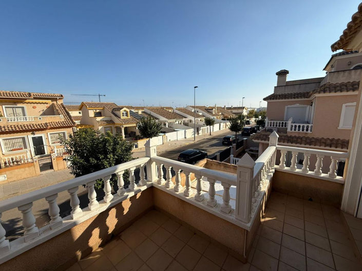 Image No.27-2 Bed Villa for sale