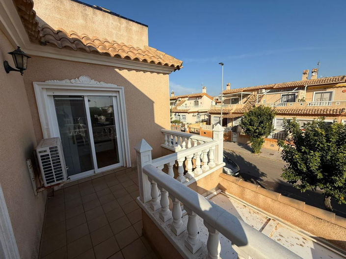 Image No.29-2 Bed Villa for sale