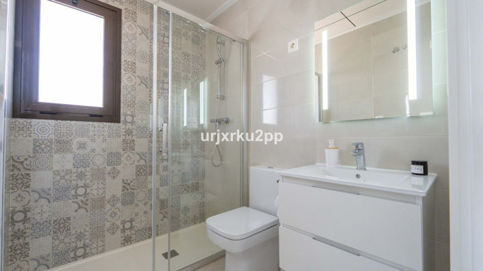 Image No.15-3 Bed Penthouse for sale