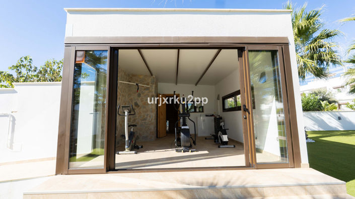 Image No.25-3 Bed Penthouse for sale