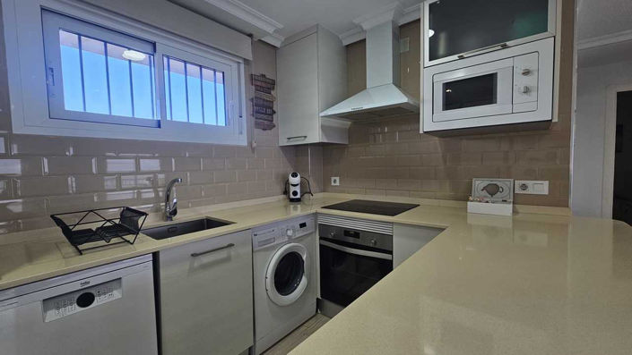 Image No.7-3 Bed Apartment for sale