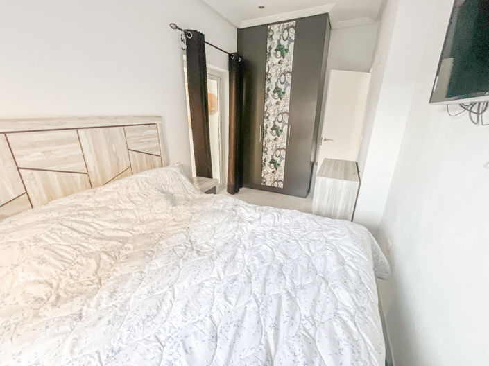 Image No.17-2 Bed Apartment for sale