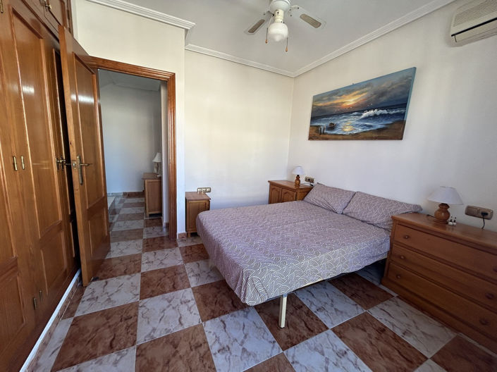 Image No.19-2 Bed Townhouse for sale