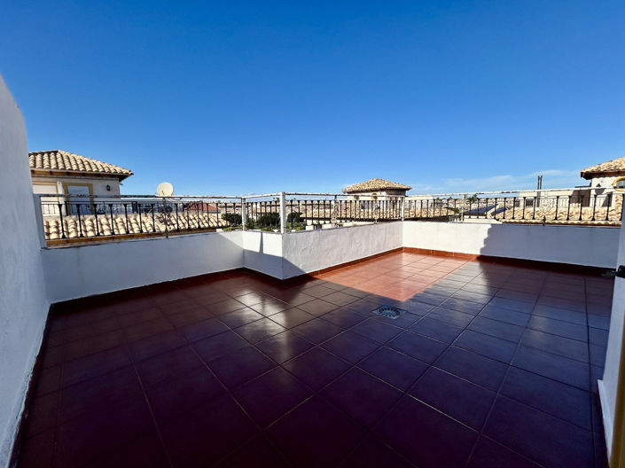 Image No.23-2 Bed Townhouse for sale