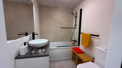 748493e158bfe7d9fcf97dba6eec3bb707688