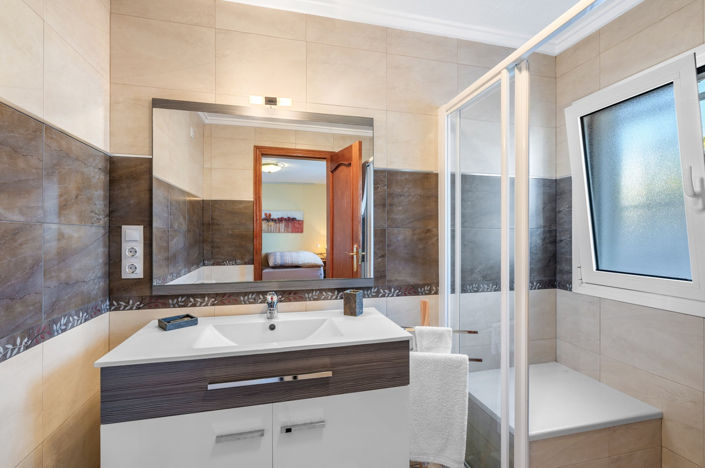 Image No.17-3 Bed Villa for sale