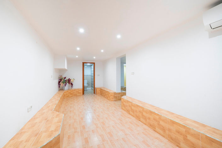 Image No.39-2 Bed Townhouse for sale