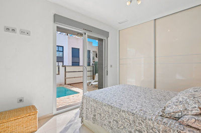 748307427f4eb56580c1bdf3be55c306c1793