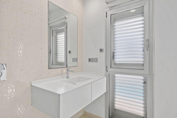 Image No.15-3 Bed Villa for sale