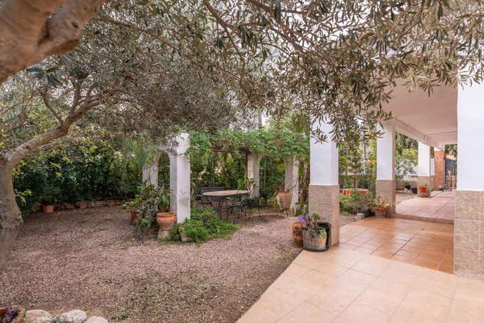 Image No.15-3 Bed Country House for sale