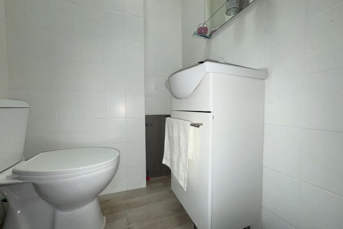 Image No.11-3 Bed Apartment for sale