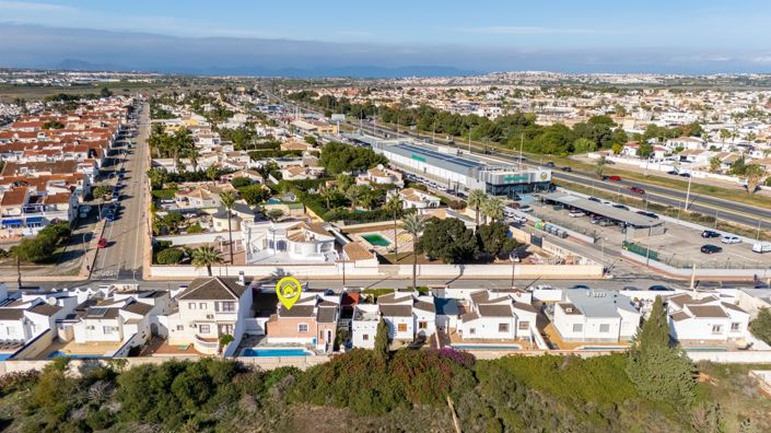 Image No.50-Villa de 3 chambres à vendre à Torrevieja