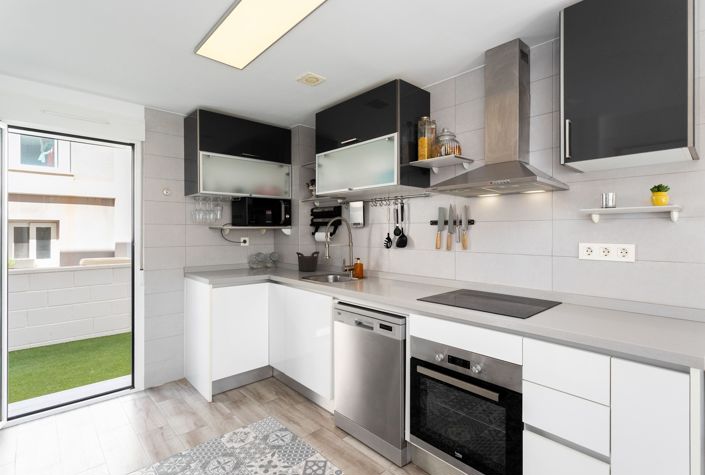 Image No.6-3 Bed Villa for sale