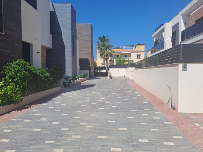 Image No.3-Villa de 3 chambres à vendre à Cabo Roig