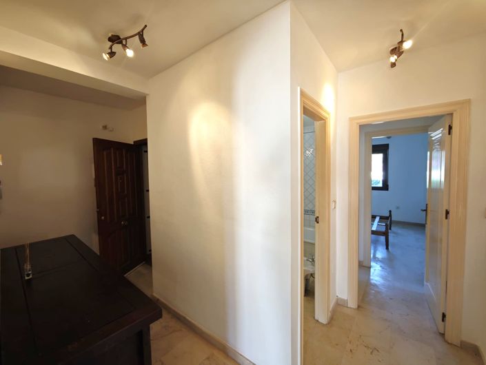 Image No.14-3 Bed Apartment for sale