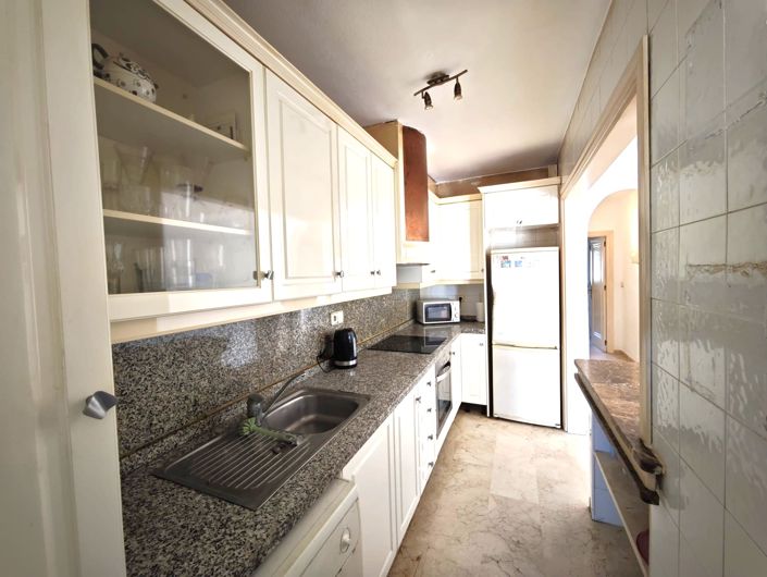 Image No.16-3 Bed Apartment for sale