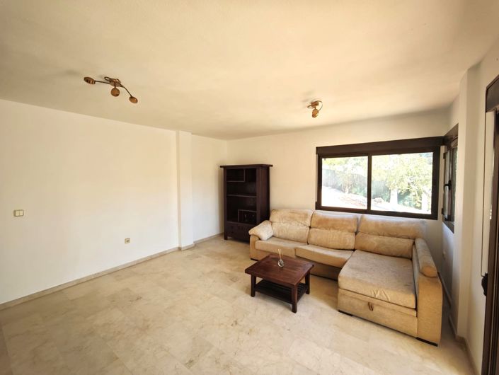 Image No.18-3 Bed Apartment for sale