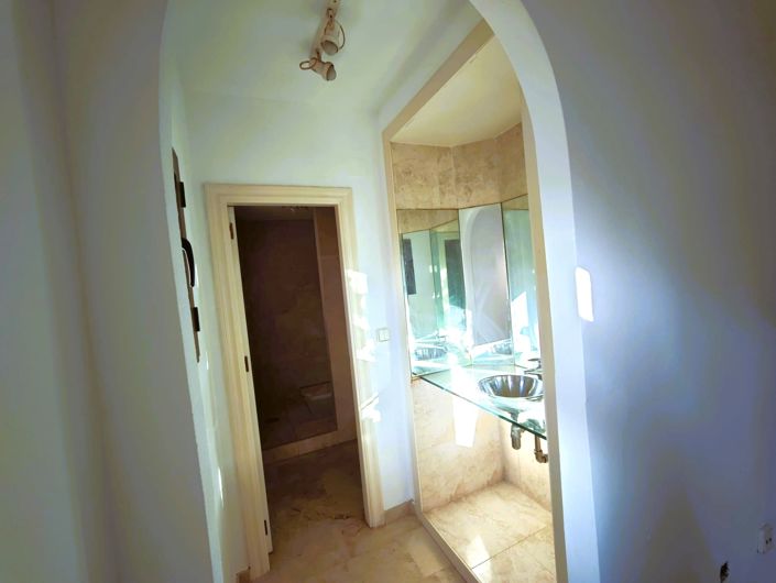 Image No.35-3 Bed Apartment for sale