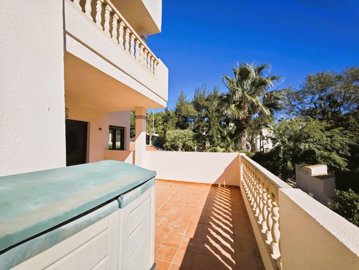 75008lasramblas3bedapartment18