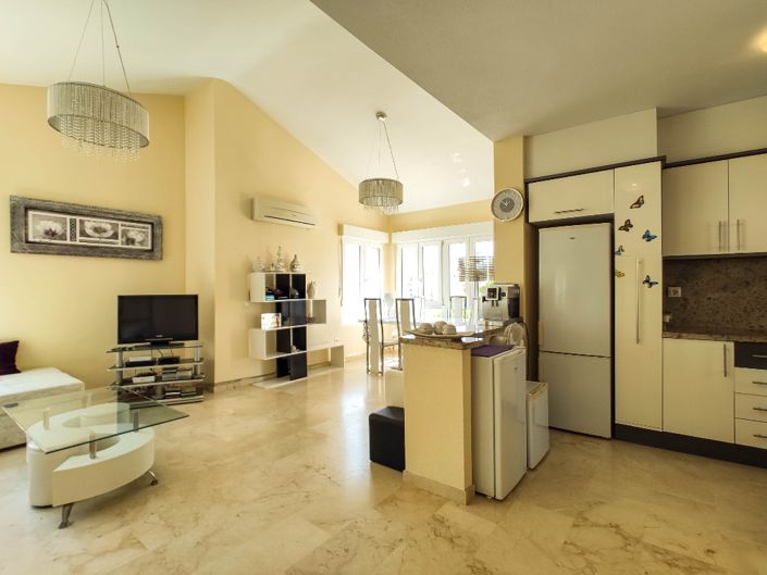 Image No.8-4 Bed Villa for sale