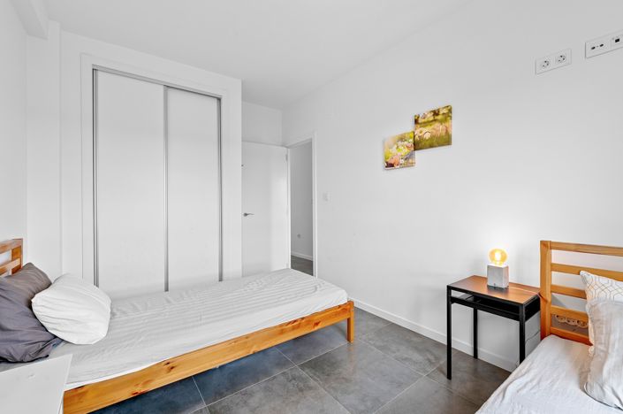 Image No.18-3 Bed Apartment for sale