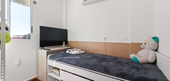 Image No.24-3 Bed Townhouse for sale