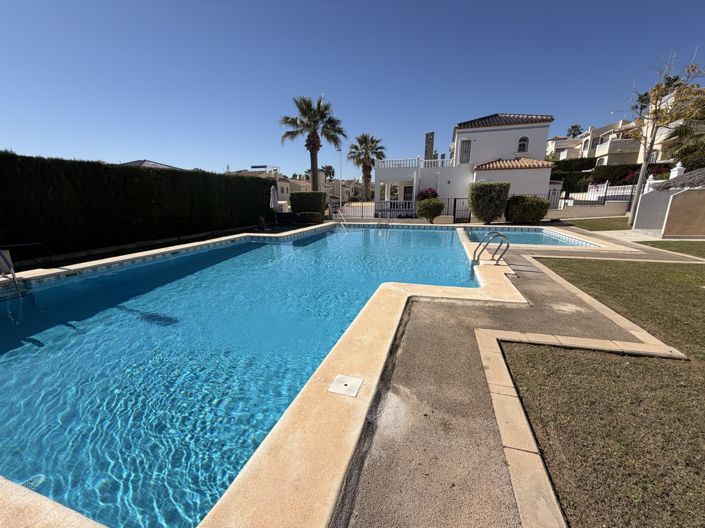 Image No.45-3 Bed Villa for sale