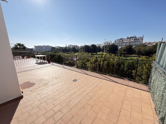 Image No.17-2 Bed Apartment for sale