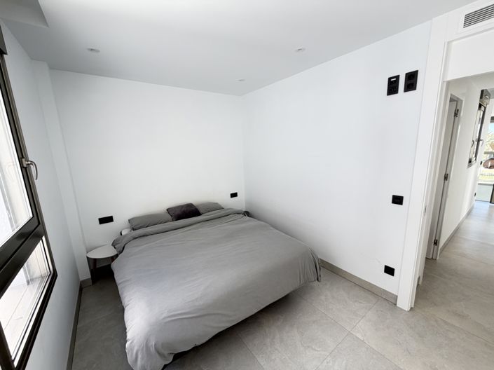 Image No.24-4 Bed Villa for sale