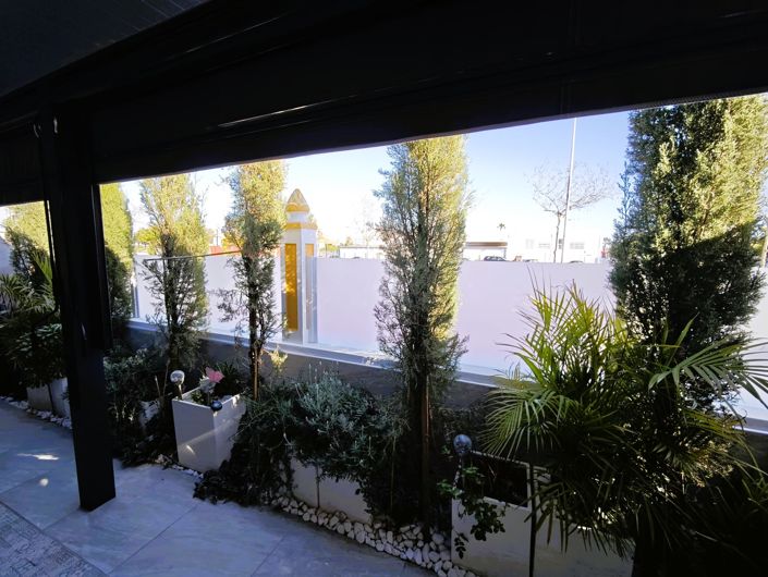 Image No.13-2 Bed Townhouse for sale