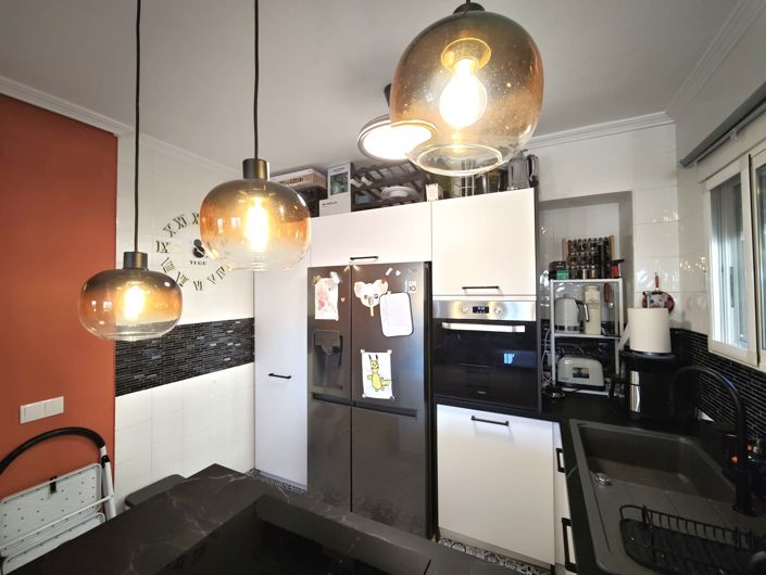 Image No.19-2 Bed Townhouse for sale