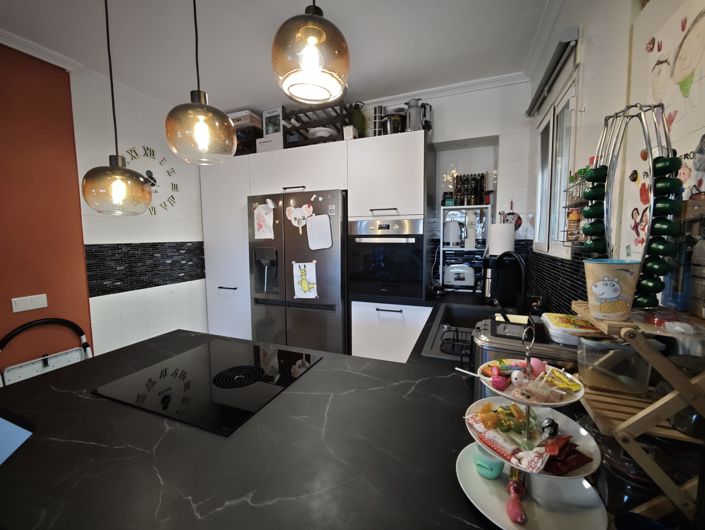 Image No.24-2 Bed Townhouse for sale