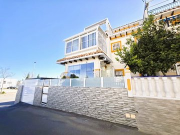 75135puntaprimatownhouse2