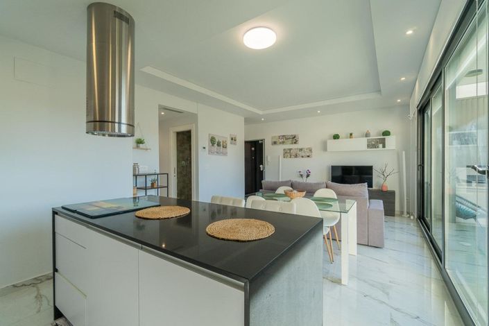 Image No.7-2 Bed Apartment for sale