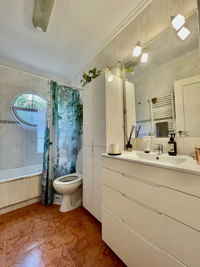 Image No.10-3 Bed Townhouse for sale