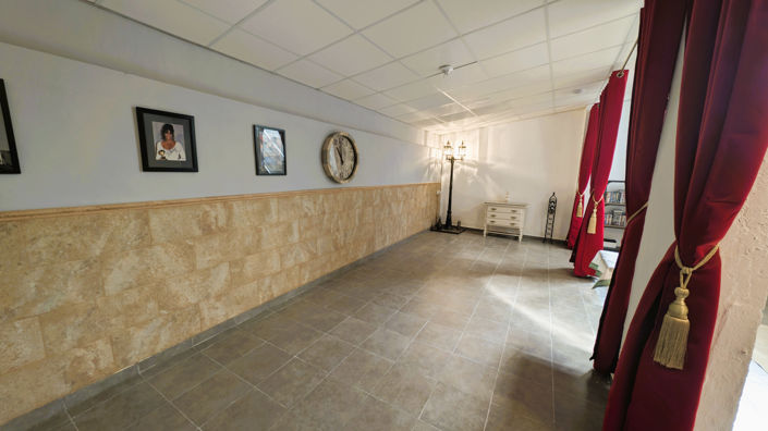 Image No.16-3 Bed Country House for sale