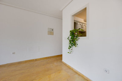 752343cd512bf2885ed17a6d01974ef2627ad