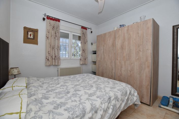 Image No.25-2 Bed Villa for sale