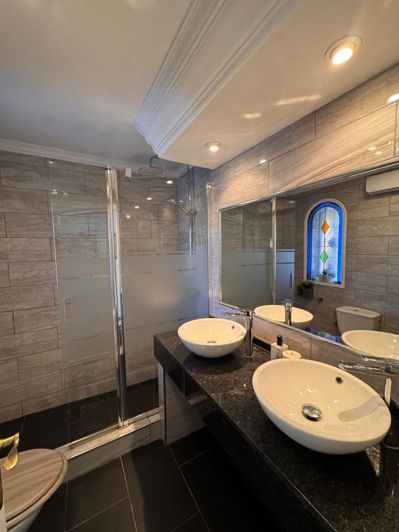 Image No.16-3 Bed Villa for sale