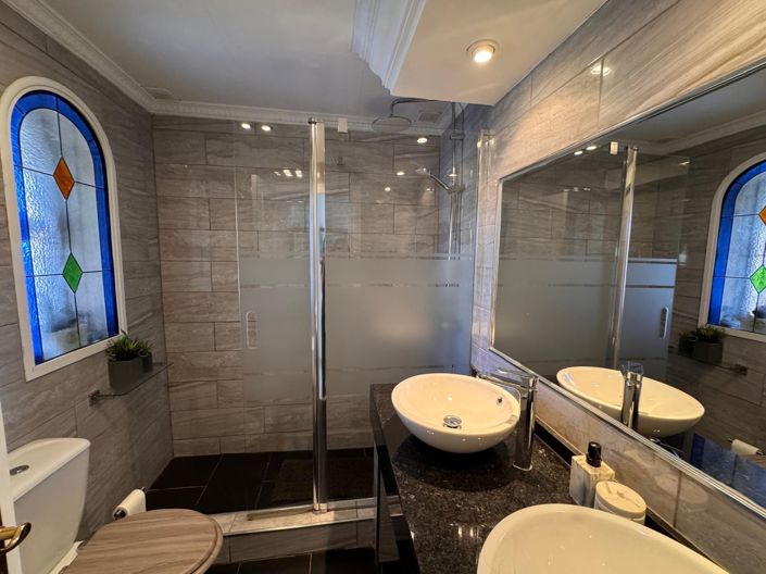 Image No.17-3 Bed Villa for sale