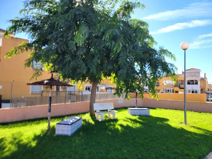 Image No.48-3 Bed Townhouse for sale